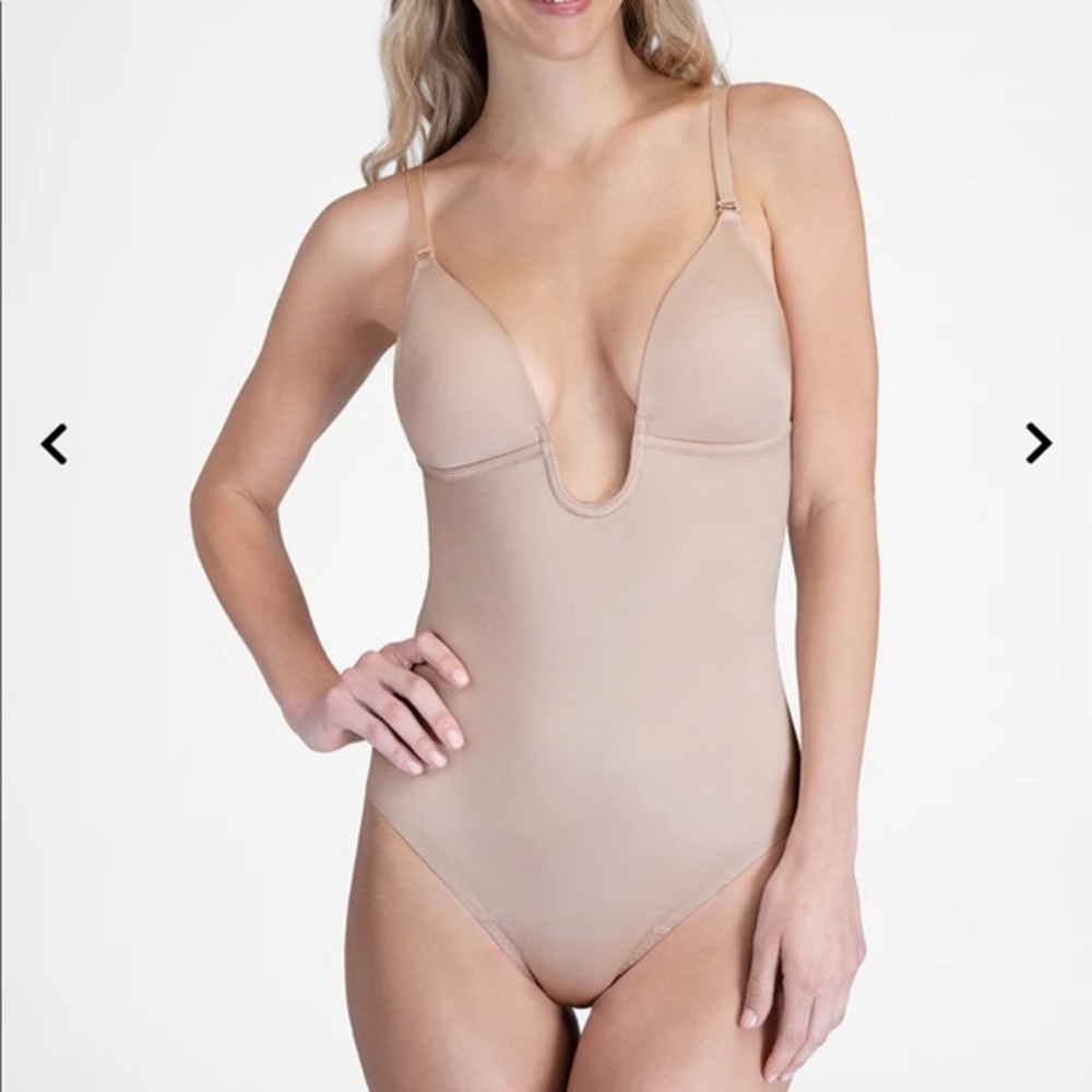 Spanx NUDE Suit Your Fancy Plunge Low-Back Thong Bodysuit S